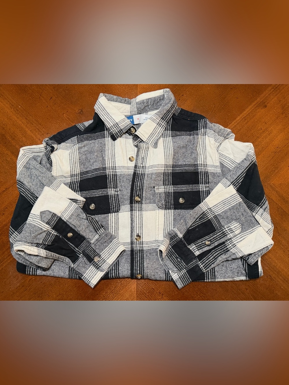 Old Navy Black & White Plaid Button-Down Shirt